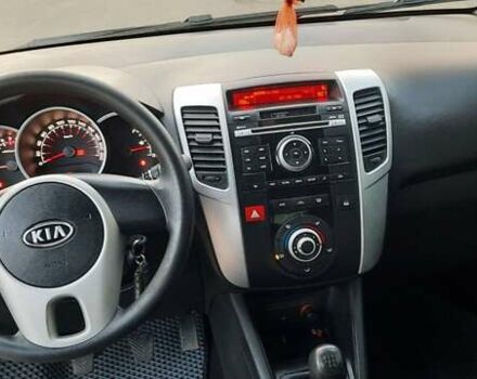 Киа Венга 2012 в Калиновке на Automoto.ua Серый Киа Венга, объемом двигателя 1.4 л и пробегом 115 тыс. км за 5600 $, фото 11 на Automoto.ua