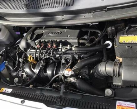 Сірий Кіа Венга, об'ємом двигуна 1.4 л та пробігом 71 тис. км за 4600 $, фото 5 на Automoto.ua