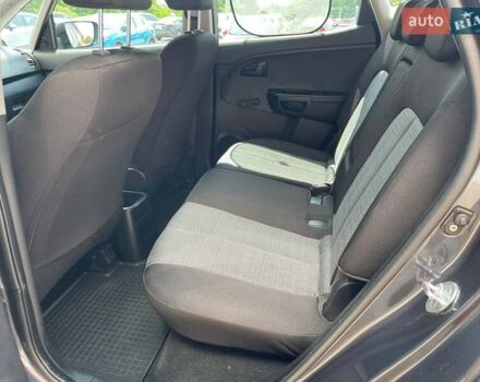 Серый Киа Венга, объемом двигателя 1.4 л и пробегом 79 тыс. км за 6900 $, фото 28 на Automoto.ua