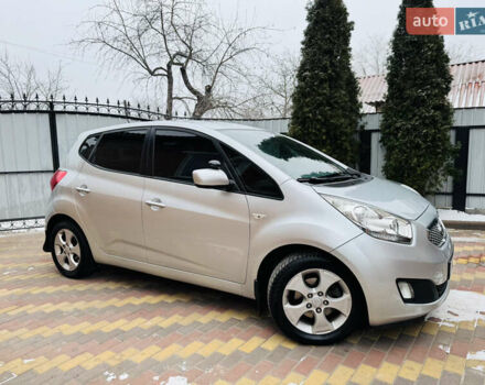 Серый Киа Венга, объемом двигателя 1.6 л и пробегом 67 тыс. км за 8000 $, фото 1 на Automoto.ua