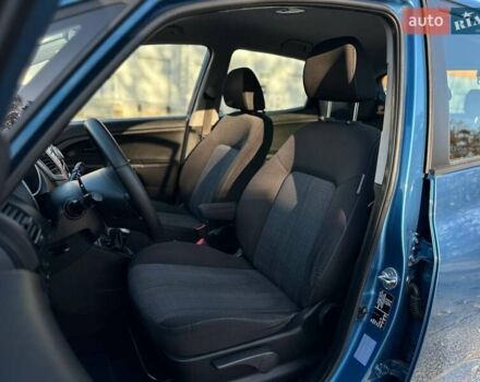 Синій Кіа Венга, об'ємом двигуна 1.6 л та пробігом 210 тис. км за 6990 $, фото 24 на Automoto.ua