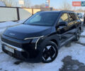 Черный Киа EV3, объемом двигателя 0 л и пробегом 6 тыс. км за 32900 $, фото 1 на Automoto.ua
