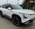 Белый Киа EV5, объемом двигателя 0 л и пробегом 28 тыс. км за 24999 $, фото 20 на Automoto.ua
