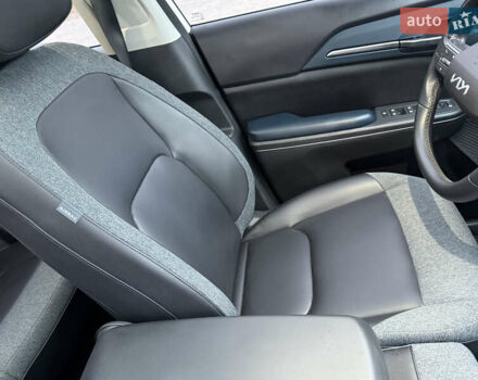 Белый Киа EV5, объемом двигателя 0 л и пробегом 28 тыс. км за 24999 $, фото 54 на Automoto.ua