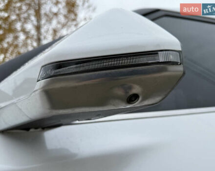 Белый Киа EV5, объемом двигателя 0 л и пробегом 28 тыс. км за 24999 $, фото 29 на Automoto.ua