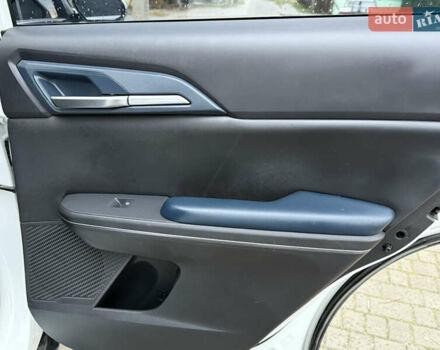 Белый Киа EV5, объемом двигателя 0 л и пробегом 28 тыс. км за 24999 $, фото 48 на Automoto.ua