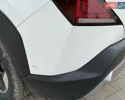 Белый Киа EV5, объемом двигателя 0 л и пробегом 28 тыс. км за 24999 $, фото 25 на Automoto.ua