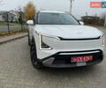 Белый Киа EV5, объемом двигателя 0 л и пробегом 28 тыс. км за 24999 $, фото 15 на Automoto.ua