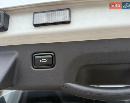 Белый Киа EV5, объемом двигателя 0 л и пробегом 28 тыс. км за 24999 $, фото 49 на Automoto.ua