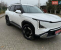 Белый Киа EV5, объемом двигателя 0 л и пробегом 28 тыс. км за 24999 $, фото 7 на Automoto.ua