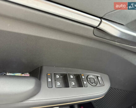 Белый Киа EV5, объемом двигателя 0 л и пробегом 19 тыс. км за 27000 $, фото 11 на Automoto.ua