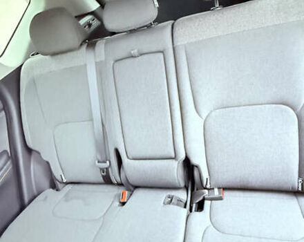 Белый Киа EV5, объемом двигателя 0 л и пробегом 19 тыс. км за 27000 $, фото 18 на Automoto.ua