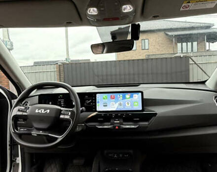 Белый Киа EV5, объемом двигателя 0 л и пробегом 19 тыс. км за 27000 $, фото 26 на Automoto.ua