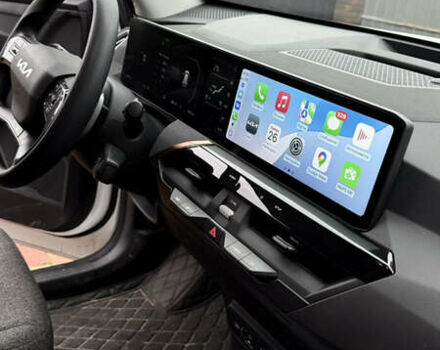 Белый Киа EV5, объемом двигателя 0 л и пробегом 19 тыс. км за 27000 $, фото 27 на Automoto.ua