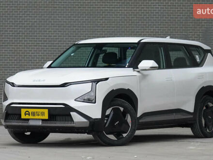 Киа EV5 2024 в Днепре (Днепропетровске) на Automoto.ua Белый Киа EV5, объемом двигателя 0 л и пробегом 1 тыс. км за 30500 $, фото 1 на Automoto.ua