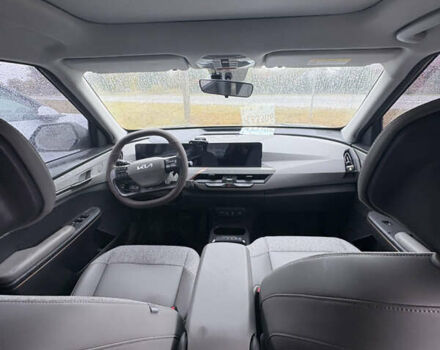 Черный Киа EV5, объемом двигателя 0 л и пробегом 20 тыс. км за 22500 $, фото 12 на Automoto.ua