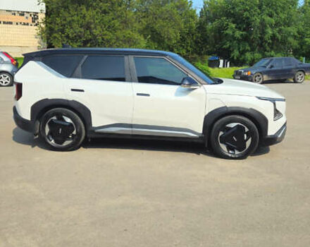 Кіа EV5, об'ємом двигуна 0 л та пробігом 20 тис. км за 25000 $, фото 4 на Automoto.ua