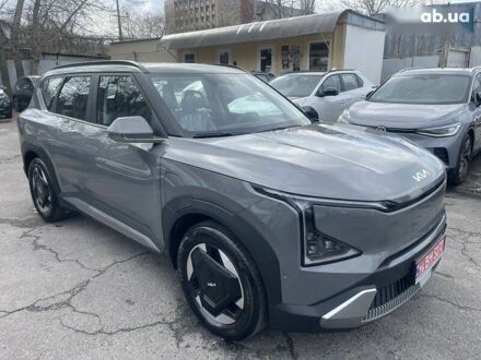 Киа EV5 2024 в Одессе на Automoto.ua Киа EV5, объемом двигателя 0 л и пробегом 1 тыс. км за 28880 $, фото 1 на Automoto.ua