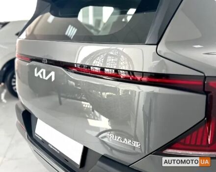 Серый Киа EV5, объемом двигателя 0 л и пробегом 0 тыс. км за 34100 $, фото 3 на Automoto.ua