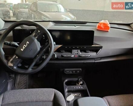 Киа EV5 2023 в Львове на Automoto.ua Серый Киа EV5, объемом двигателя 0 л и пробегом 23 тыс. км за 23500 $, фото 9 на Automoto.ua
