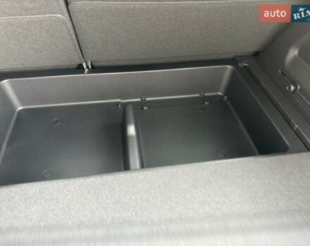 Киа EV5 2024 в Ивано-Франковске на Automoto.ua Серый Киа EV5, объемом двигателя 0 л и пробегом 10 тыс. км за 22900 $, фото 16 на Automoto.ua