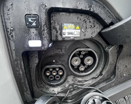 Серый Киа EV5, объемом двигателя 0 л и пробегом 32 тыс. км за 27500 $, фото 12 на Automoto.ua