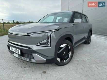 Сірий Кіа EV5, об'ємом двигуна 0 л та пробігом 10 тис. км за 22900 $, фото 1 на Automoto.ua