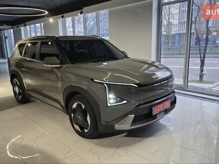 Сірий Кіа EV5, об'ємом двигуна 0 л та пробігом 16 тис. км за 24500 $, фото 1 на Automoto.ua