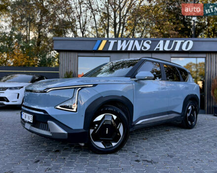Синий Киа EV5, объемом двигателя 0 л и пробегом 19 тыс. км за 28500 $, фото 11 на Automoto.ua