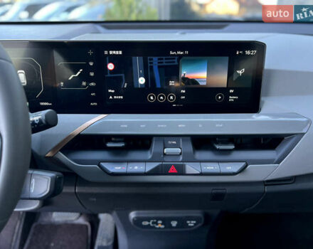 Синий Киа EV5, объемом двигателя 0 л и пробегом 19 тыс. км за 28500 $, фото 30 на Automoto.ua