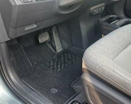 Зеленый Киа EV5, объемом двигателя 0 л и пробегом 17 тыс. км за 25500 $, фото 4 на Automoto.ua