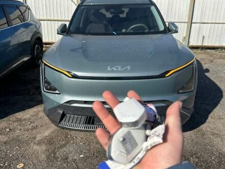 Зеленый Киа EV5, объемом двигателя 0 л и пробегом 17 тыс. км за 23000 $, фото 1 на Automoto.ua