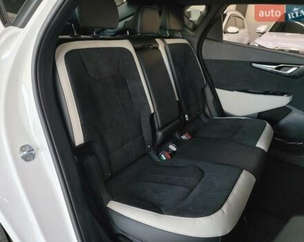 Белый Киа EV6, объемом двигателя 0 л и пробегом 2 тыс. км за 45500 $, фото 34 на Automoto.ua