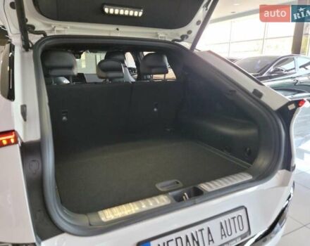 Белый Киа EV6, объемом двигателя 0 л и пробегом 2 тыс. км за 45500 $, фото 10 на Automoto.ua