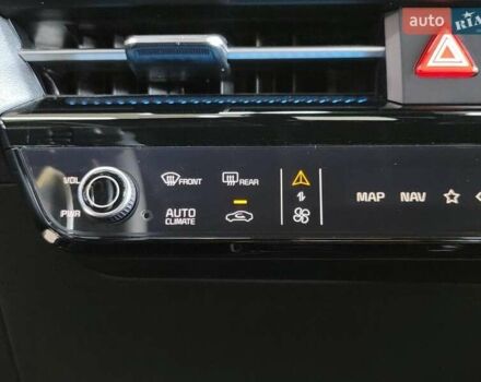 Белый Киа EV6, объемом двигателя 0 л и пробегом 2 тыс. км за 45500 $, фото 26 на Automoto.ua