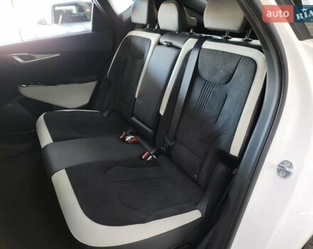 Белый Киа EV6, объемом двигателя 0 л и пробегом 2 тыс. км за 45500 $, фото 32 на Automoto.ua