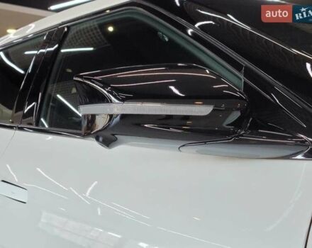 Белый Киа EV6, объемом двигателя 0 л и пробегом 2 тыс. км за 45500 $, фото 8 на Automoto.ua