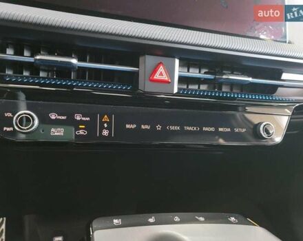 Белый Киа EV6, объемом двигателя 0 л и пробегом 2 тыс. км за 45500 $, фото 25 на Automoto.ua
