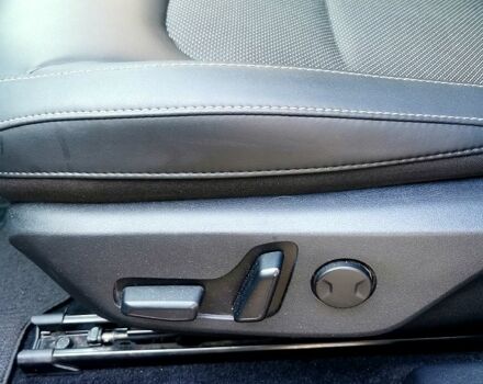 Білий Кіа EV6, об'ємом двигуна 0 л та пробігом 27 тис. км за 25000 $, фото 9 на Automoto.ua