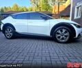 Білий Кіа EV6, об'ємом двигуна 0.15 л та пробігом 112 тис. км за 24800 $, фото 6 на Automoto.ua