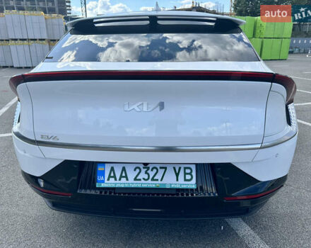 Білий Кіа EV6, об'ємом двигуна 0 л та пробігом 59 тис. км за 28000 $, фото 13 на Automoto.ua