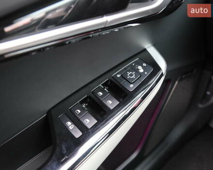 Белый Киа EV6, объемом двигателя 0 л и пробегом 29 тыс. км за 31900 $, фото 25 на Automoto.ua