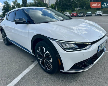Білий Кіа EV6, об'ємом двигуна 0 л та пробігом 59 тис. км за 28000 $, фото 16 на Automoto.ua