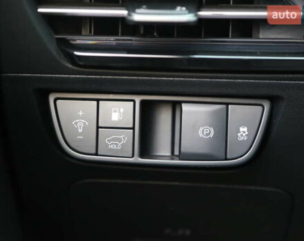 Белый Киа EV6, объемом двигателя 0 л и пробегом 29 тыс. км за 31900 $, фото 24 на Automoto.ua