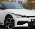 Белый Киа EV6, объемом двигателя 0 л и пробегом 29 тыс. км за 31900 $, фото 3 на Automoto.ua