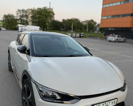 Белый Киа EV6, объемом двигателя 0 л и пробегом 56 тыс. км за 26399 $, фото 57 на Automoto.ua