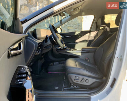 Білий Кіа EV6, об'ємом двигуна 0 л та пробігом 189 тис. км за 21900 $, фото 24 на Automoto.ua