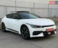 Белый Киа EV6, объемом двигателя 0 л и пробегом 160 тыс. км за 23900 $, фото 1 на Automoto.ua