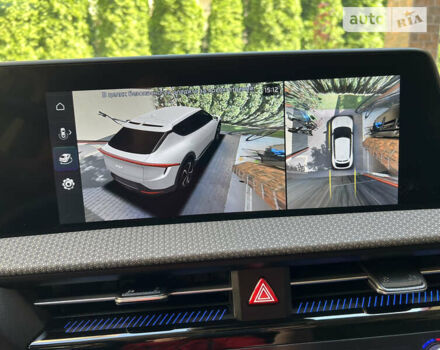 Белый Киа EV6, объемом двигателя 0 л и пробегом 56 тыс. км за 26399 $, фото 26 на Automoto.ua