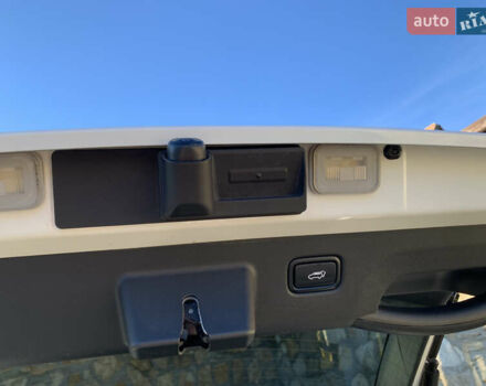 Білий Кіа EV6, об'ємом двигуна 0 л та пробігом 189 тис. км за 21900 $, фото 56 на Automoto.ua